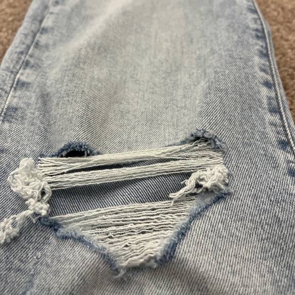 HIGH RISE EXPRESS JEANS - Picture 3 of 7